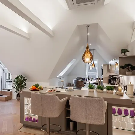 Fritz-lau-strasse 8 Wolken Nest Penthouse-suite شقة بوسم