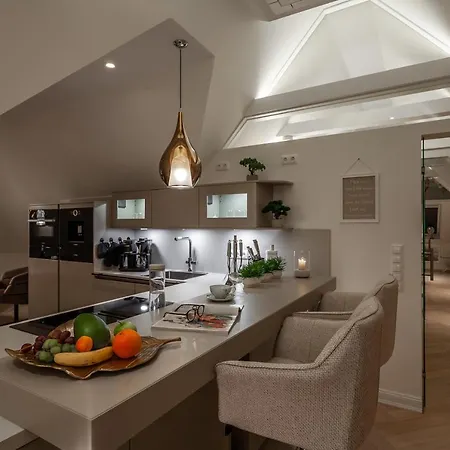 Fritz-lau-strasse 8 Wolken Nest Penthouse-suite شقة بوسم